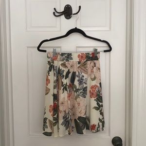 Show Me Your Mumi skirt